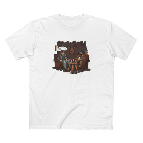 Hunters Kill (Taxidermy Rudolph) - Men's T-Shirt